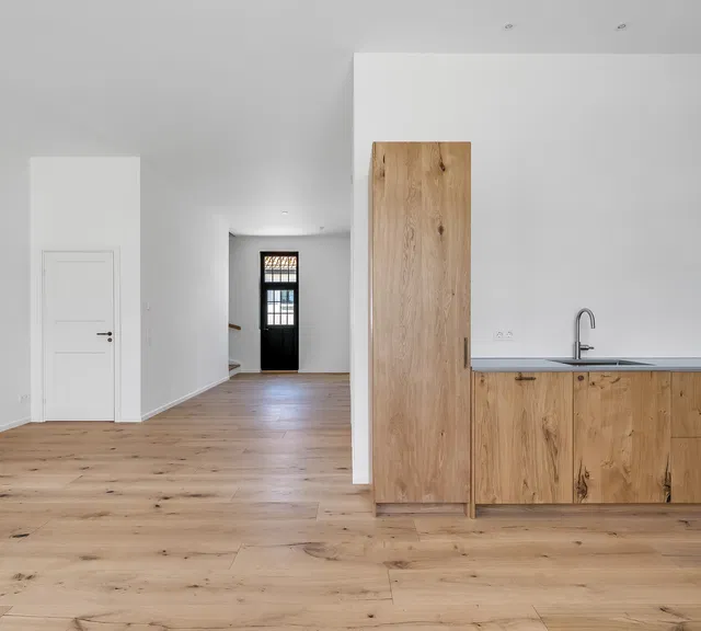 apartment Renovated apartment with preserved classic style