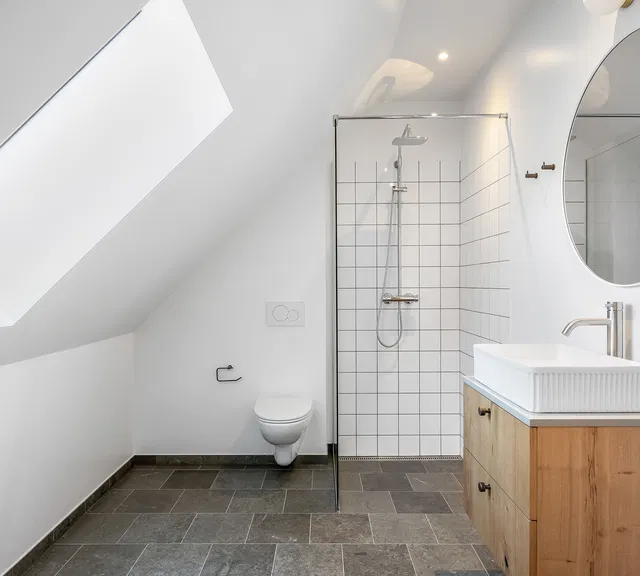 apartment Renovated apartment with preserved classic style