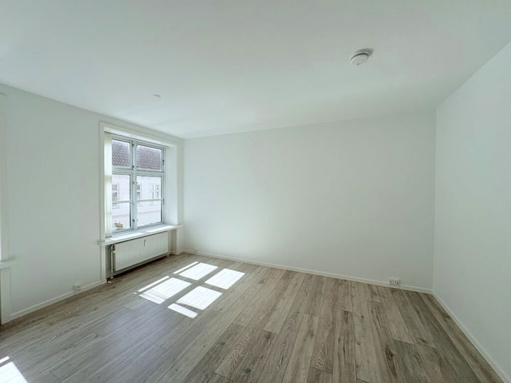 Renovated 2-room apartment of 65 sqm in Nørresundby - Vestergade, Nørresundby - 2