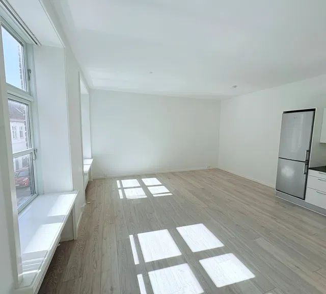 apartment Renoveret 2-værelses lejlighed på 65 kvm i Nørresundby