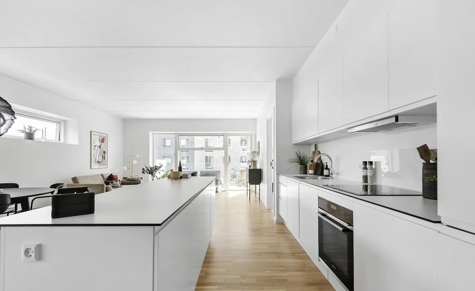 apartment 4-værelses lejlighed med altan i Esbjerg N