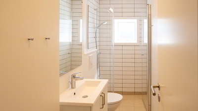 Renoveret lejlighed med nye vinduer og gulve - Lindegårdsvej, Frederikshavn - 3