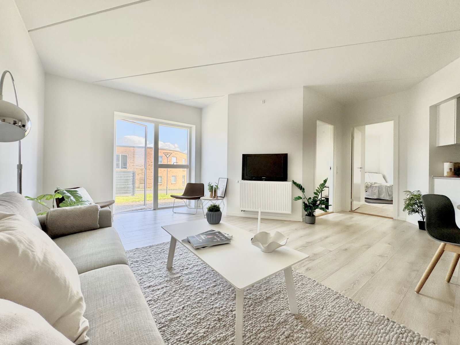apartment Lys og rolig 3-værelses med privat terrasse