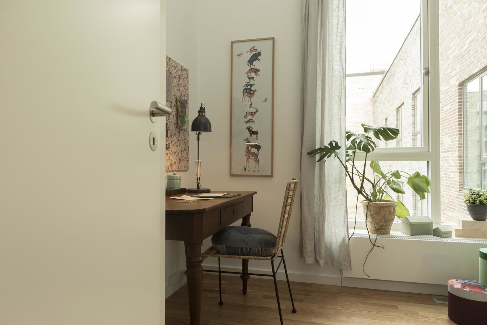 apartment Lys bolig med sydvendt altan og kvalitetsmaterialer