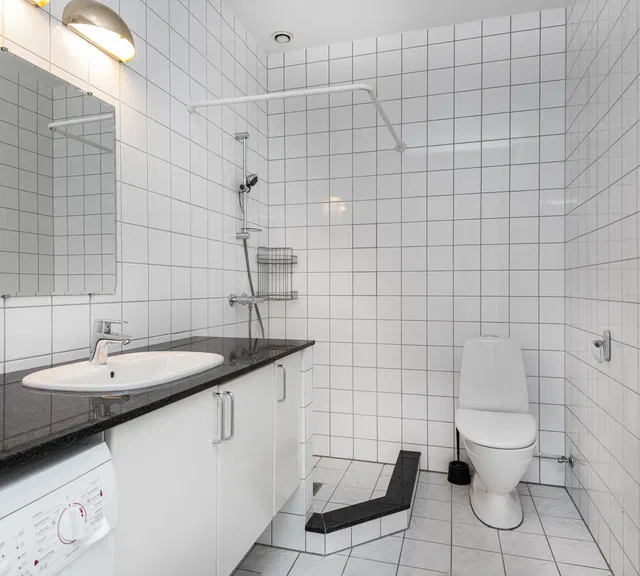 apartment Moderne 3-værelses lejlighed nær station og strand
