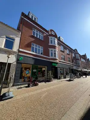 apartment Charming 2-room top-floor apartment with roof terrace