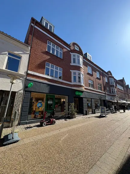apartment Charmerende 2-værelses på øverste etage med tagterrasse