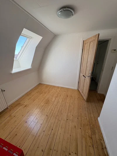 Charmerende 2-værelses på øverste etage med tagterrasse - Lillegade, Grenaa - 1