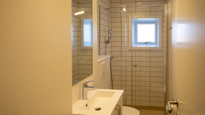 Renoveret lejlighed med nye vinduer og gulve - Lindegårdsvej, Frederikshavn - 4