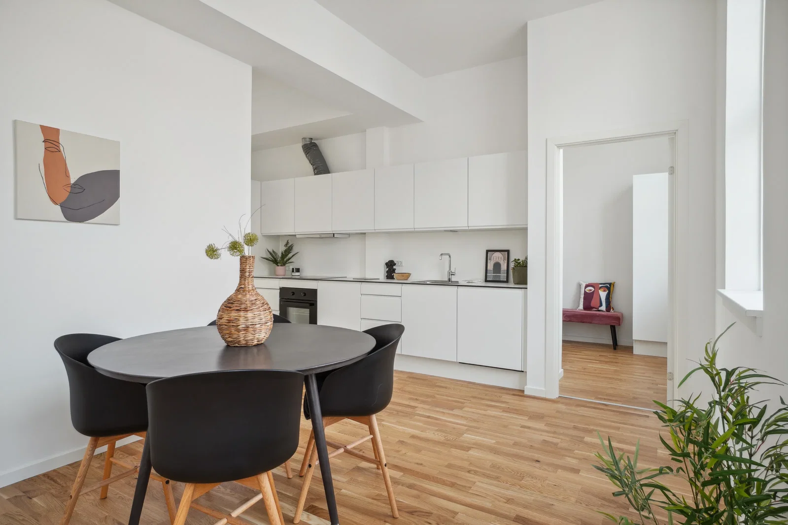 apartment Central 3-room apartment in a charming building