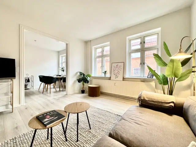 apartment Lys 3-værelses lejlighed med central beliggenhed
