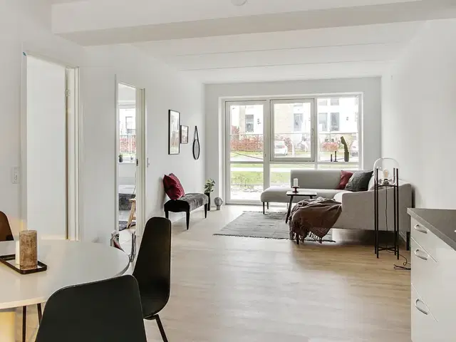 apartment Lys 3-værelses lejlighed i Måløv med stor altan