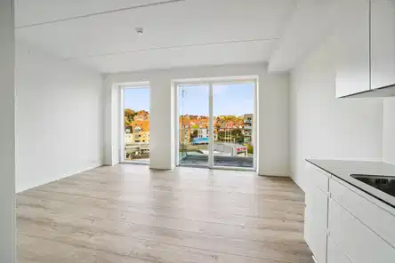 apartment 2-værelses lejlighed med altan og udsigt