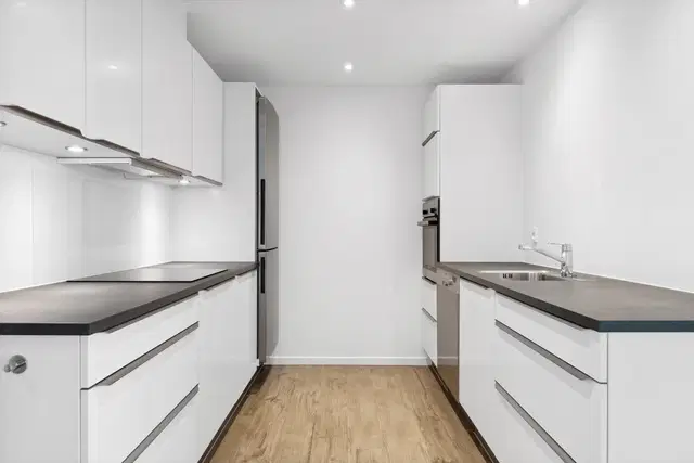 apartment Moderne 3-værelses med altan, elevator og tagterrasse