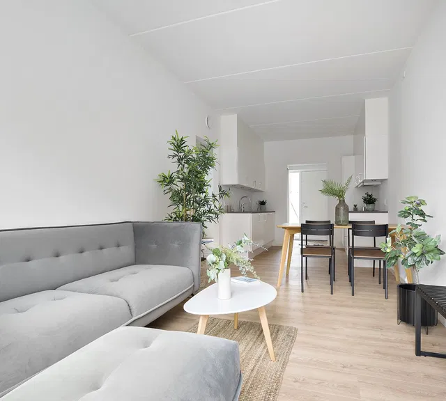 apartment Spacious apartment with balcony or terrace