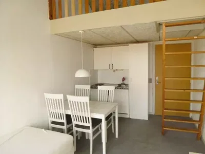 Bright 1-bedroom apartment with loft and a large window section – ideal for commuters with parking - Peder Rimmensgade, Hirtshals - 3