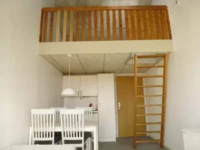 Bright 1-bedroom apartment with loft and a large window section – ideal for commuters with parking - Peder Rimmensgade, Hirtshals - 4