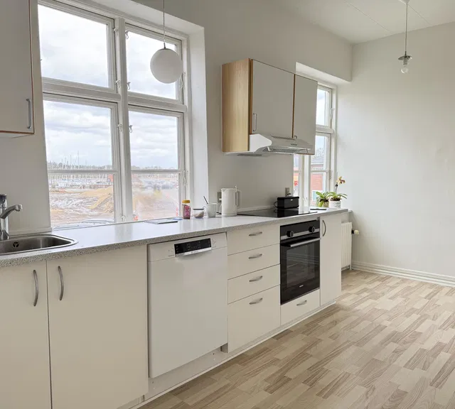 apartment 3-værelses med vandudsigt i centrum af Mariager