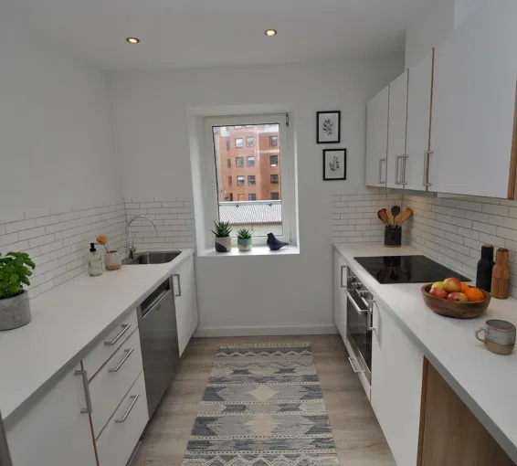 apartment Lys og renoveret 2-værelses med to altaner