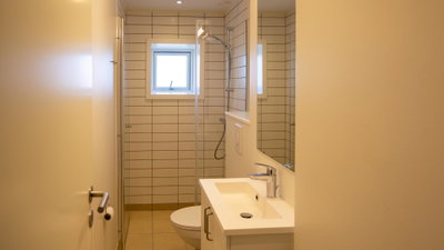Renoveret lejlighed med nye vinduer og gulve - Lindegårdsvej, Frederikshavn - 3