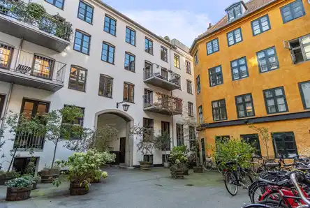 apartment Ultra-modern furnished apartment of 213 square meters