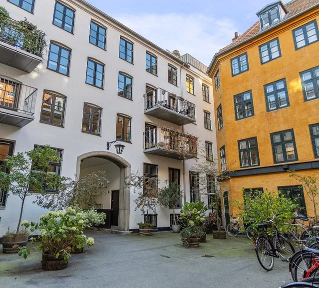 apartment Topmoderne møbleret lejlighed på 213 etagemeter