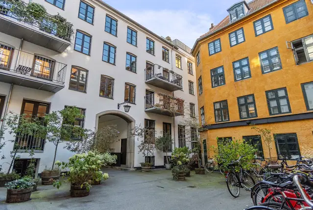 apartment Topmoderne møbleret lejlighed på 213 etagemeter