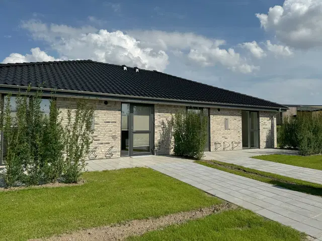 townhouse Moderne enderækkehus på 95 m² i Starup