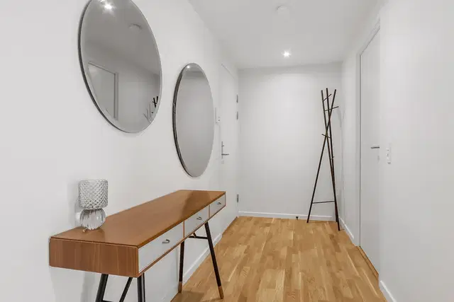 apartment Lys og moderne lejlighed med altan i grønne omgivelser