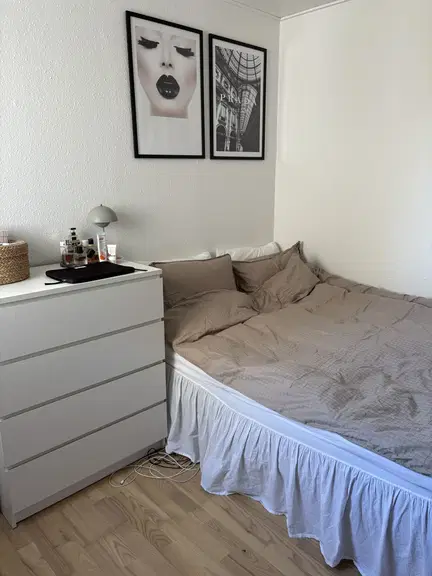 apartment Charmerende 2-værelses lejlighed i enestående ejendom