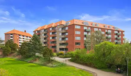apartment Møbleret 3-værelses på Frederiksberg, 2 altaner