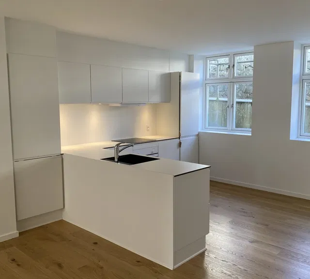 apartment 3 værelses lejlighed i det gamle Rådhus