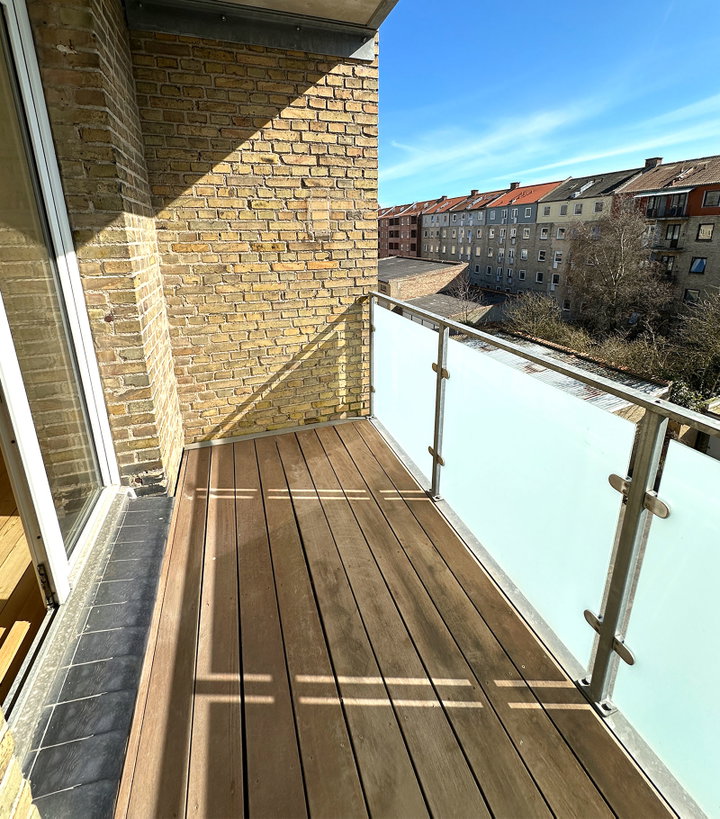 To værelses med altan og udsigt over Aalborg! - Fyensgade, Aalborg - 0
