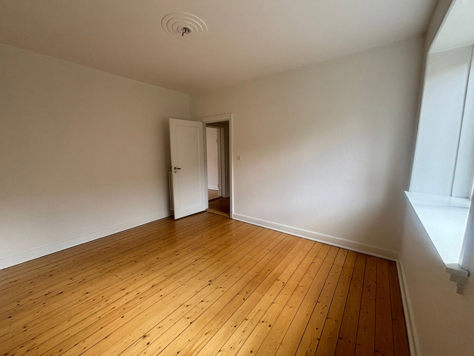 apartment Bright 2-room ground-floor apartment in Aalborg Vestby