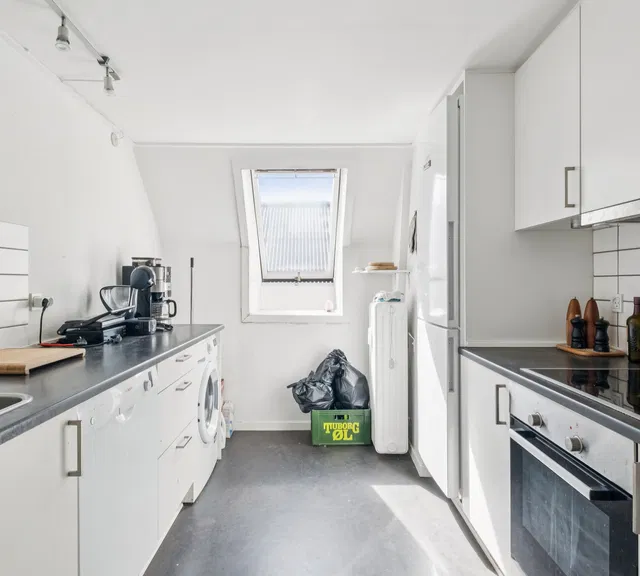 apartment Lys og rummelig 3-værelses i hjertet af Aalborg