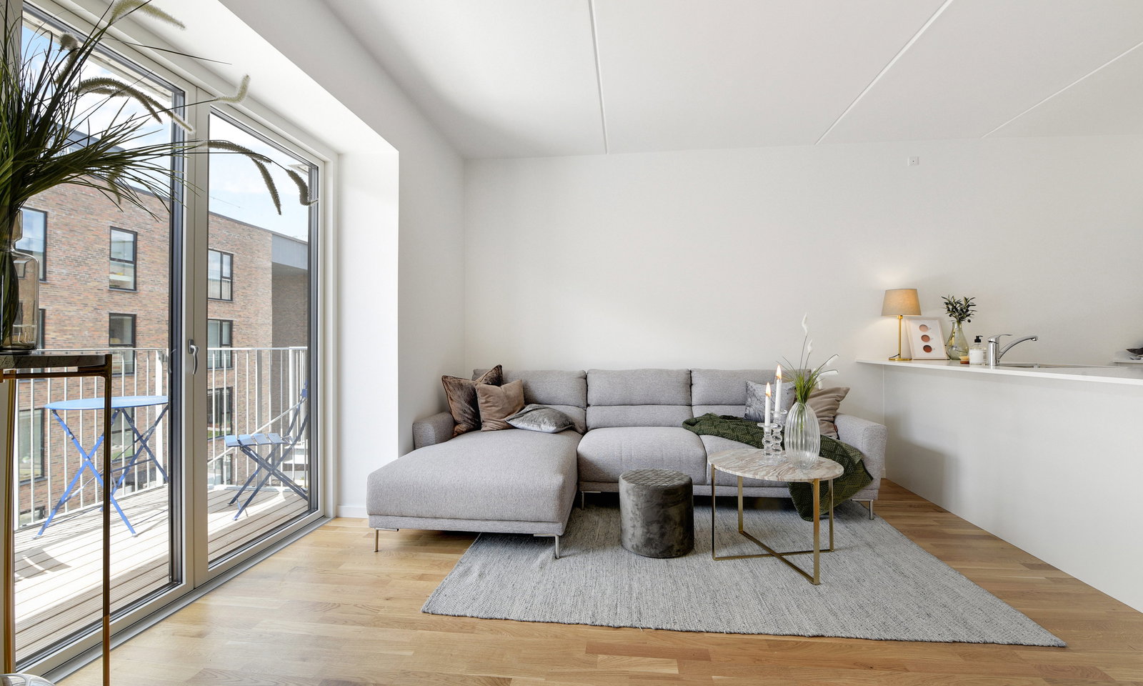 apartment Well-designed 2-room apartment, with terrace and underfloor heating. Close to everything you need