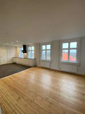 apartment Lys lejlighed med altan nær Munke Mose