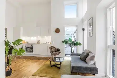 apartment Studiebolig ved indre havn med terrasse og højt til loftet
