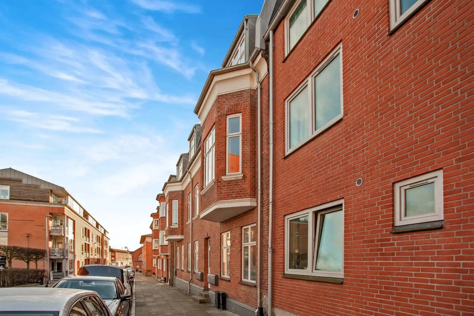 apartment Central, lys lejlighed med altan