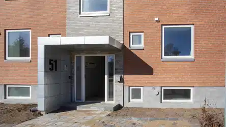 apartment Renoveret lejlighed med nye vinduer og gulve