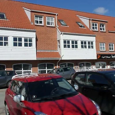 apartment Central 2-værelses på 53 m2 tæt på gågaden, Metropol og stationen