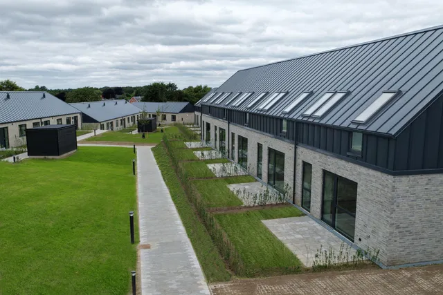 townhouse Newly built family homes with private gardens in Harridslev