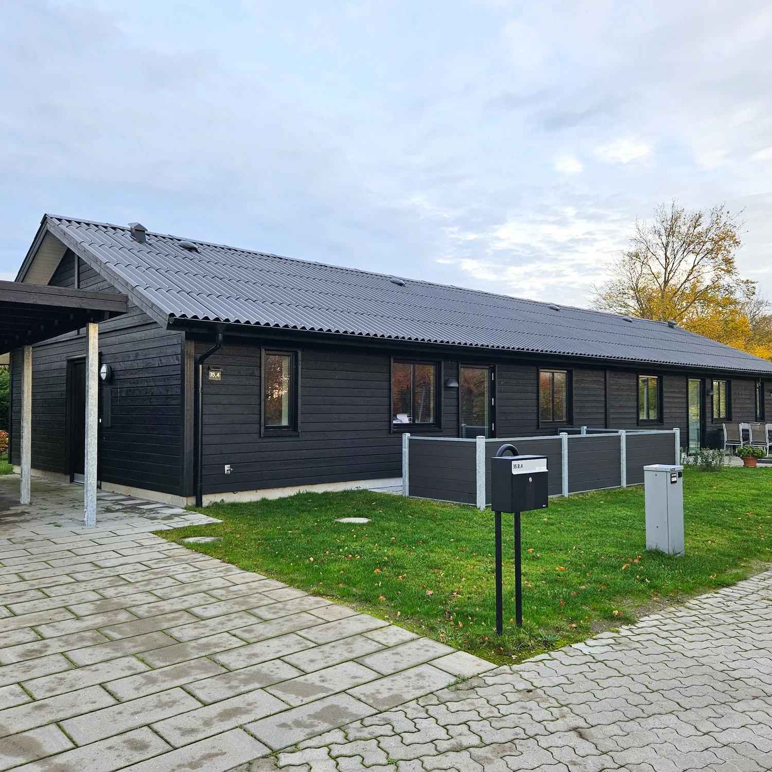 townhouse Godt 3-værelses rækkehus i Aalestrup, 80 m²