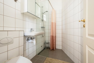 Bright room in renovated apartment on Nørrebro - Nørrebrogade, København N - 3