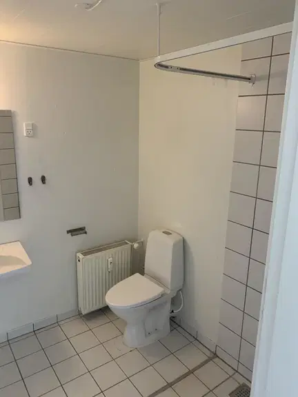 apartment Nyistandsat lejlighed, 73 m², stor baggård
