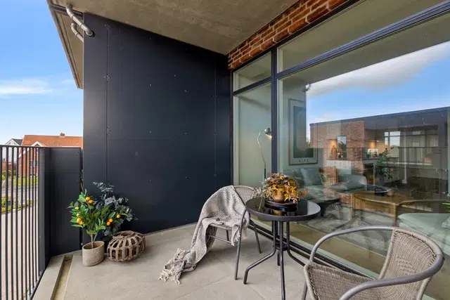 apartment 4 vær med skøn altan