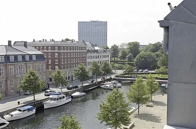 apartment Penthouse with 4 terraces and canal views, Christianshavn
