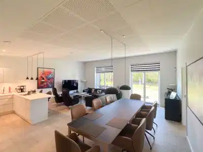 apartment Moderne 4-værelses rækkehus med carport i Visse