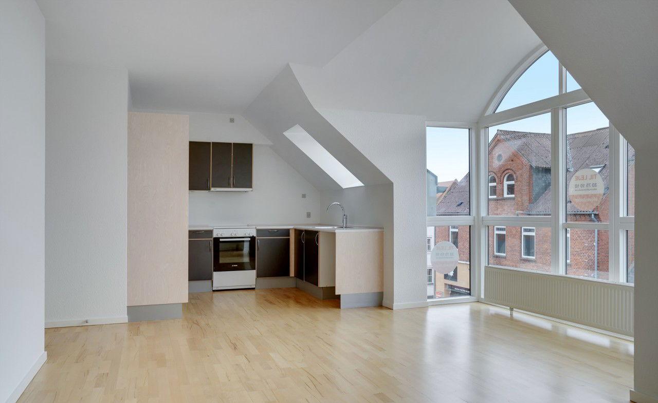 apartment 3-værelses Lejlighed i Centralt Ringe