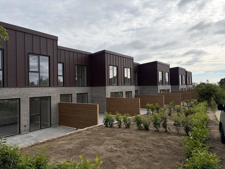 Moderne rækkehus med attraktiv beliggenhed i Stavtrup - Ormslevvej, Viby J - 0